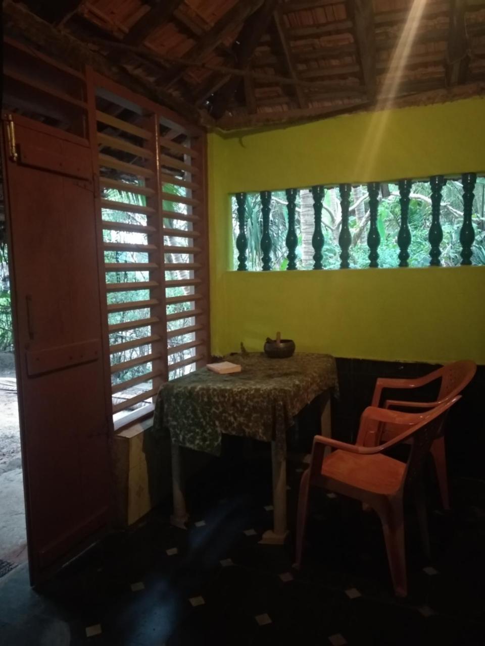 Surya Beach Resort Gokarna  Eksteriør billede