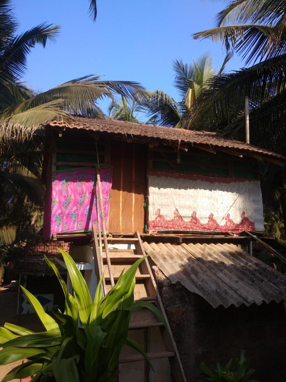 Surya Beach Resort Gokarna  Eksteriør billede